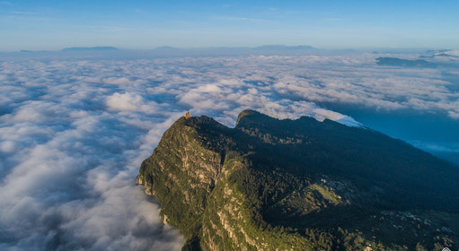 情系峨眉山